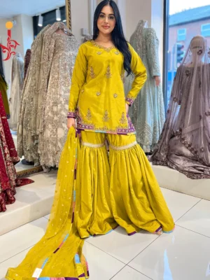 Dhani Gharara